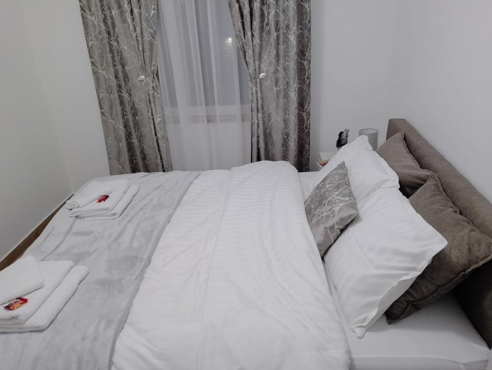 Apartman Dve Lipe Палич Екстериор снимка