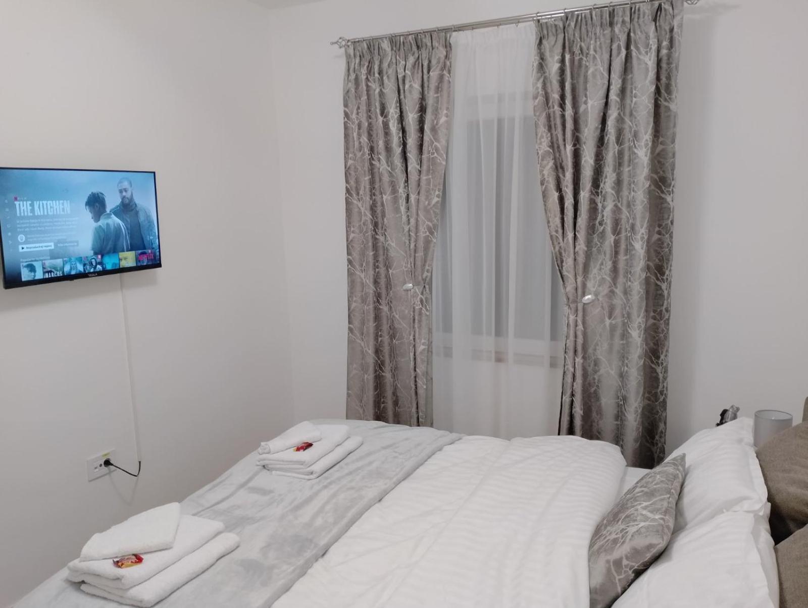 Apartman Dve Lipe Палич Екстериор снимка