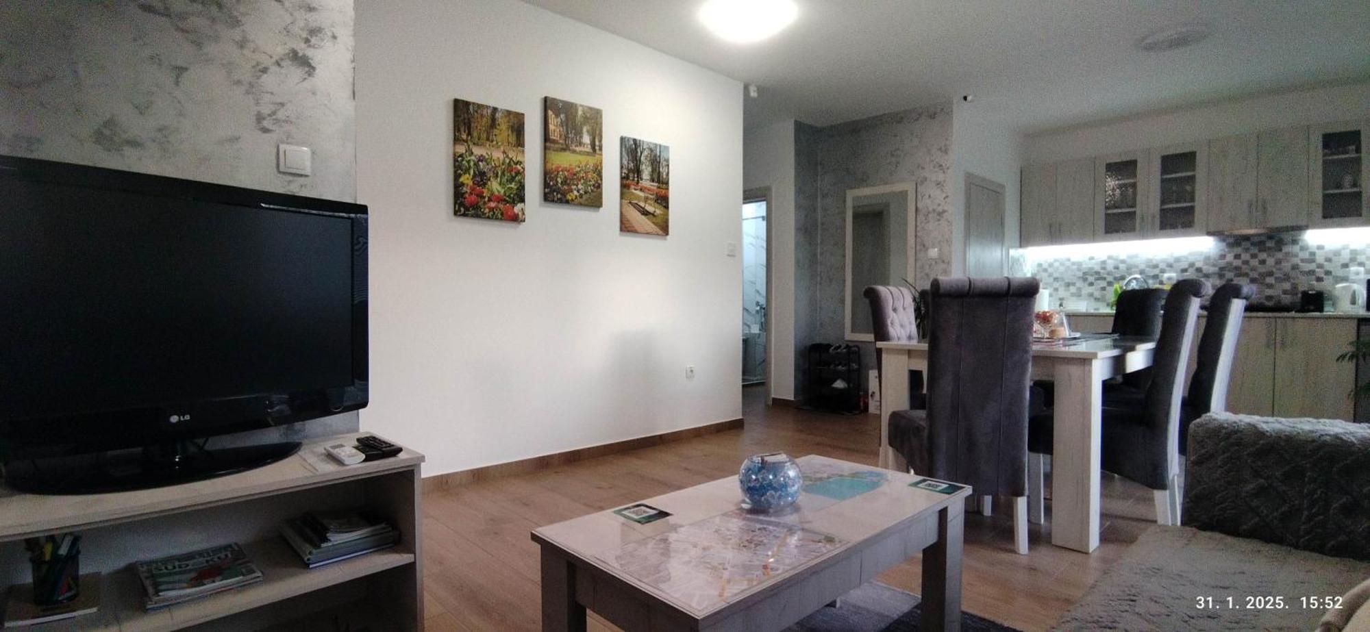 Apartman Dve Lipe Палич Екстериор снимка